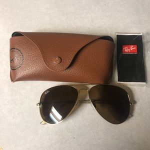 Rayban Aviators sunglasses